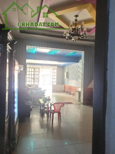 BÁN KHÁCH SẠN 5 TẦNG MẶT TIỀN TÂN THỚI HIỆP QUẬN 12 - 143M2, NGANG 5M - 18 PHÒNG, DÒNG - 2