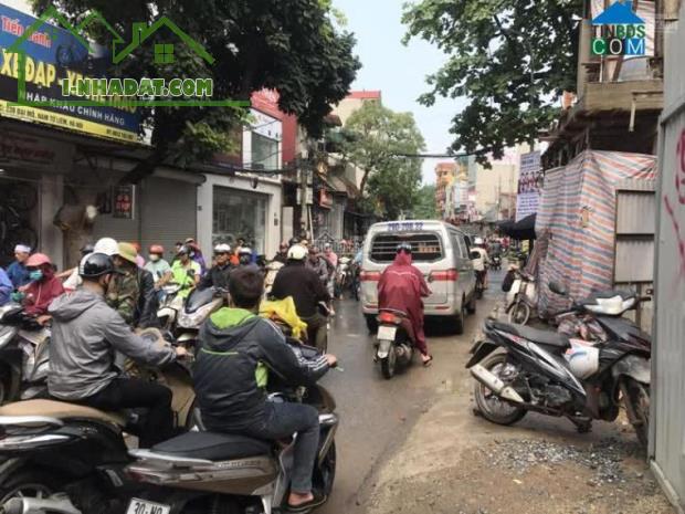 SIÊU PHẨM MẶT PHỐ ĐẠI MỖ.KINH DOANH SẦM UẤT CẢ NGÀY LẪN ĐÊM