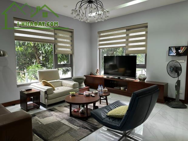 BIỆT THỰ LK VIP NGUYỄN TUÂN DÂN XÂY LÔ GÓC KINH DOANH HẦM THANG MÁY 107m2 8T MT 20m, 43 tỷ