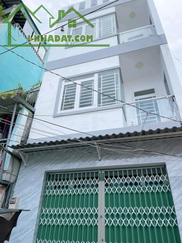 B.Á.N NHÀ - 874 sec Đoàn Văn Bơ 86.7m².   - 3 tầng - giá 5.8tỷ - Q4