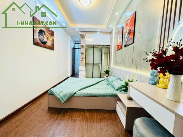 HIẾM_NHÀ_BÁN ở ngay CẦU GIẤY 45m² x 5T giá hơn 6 tỷ - 2