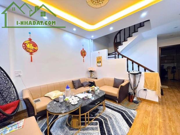 Bán nhà đẹp phố Hạ Đình, ô tô tránh, gần phố, 46m2, 5T, giá 8.8 tỷ - 2