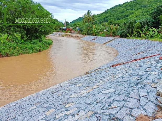 Bán đất Diên Tân giáp sông có thổ cư sát bên Hương Lộ 62