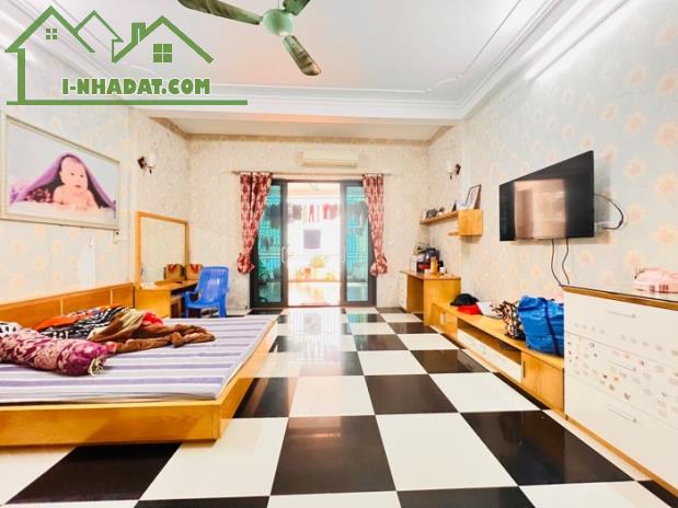 Siêu phẩm nhà phố Tư Đình 83m, phân lô quân đội, ô tô, nhỉnh 13 tỷ - 2