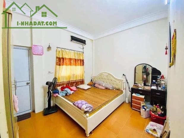 BÁN NHÀ ĐẸP NGÕ 47 NGUYỄN ĐỨC CẢNH 41M 4T MT 4M, 6 TỶ, Ô TÔ 7 CHỖ ĐỖ CỬA, 20M Ô TÔ TRÁNH - 2