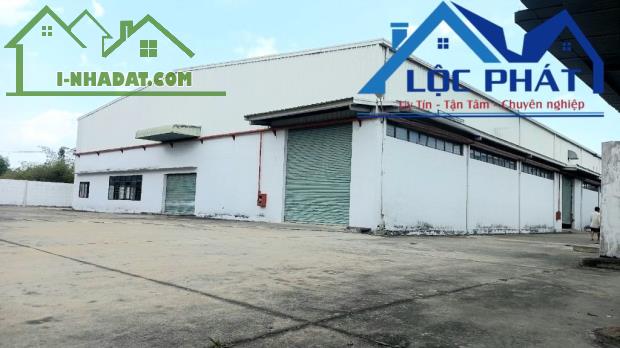 Cần chuyển nhượng nhà xưởng lô góc 2 mặt tiền tại KCN Nhơn Trạch, Đồng Nai 24.000 m2 chỉ - 2