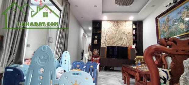 Gần Mặt Tiền, Hẻm Xe Hơi, 172m2, Ngang 8m, 3 Tầng, Đường Nguyễn Oanh, Phường 17, Q. Gò Vấp - 3