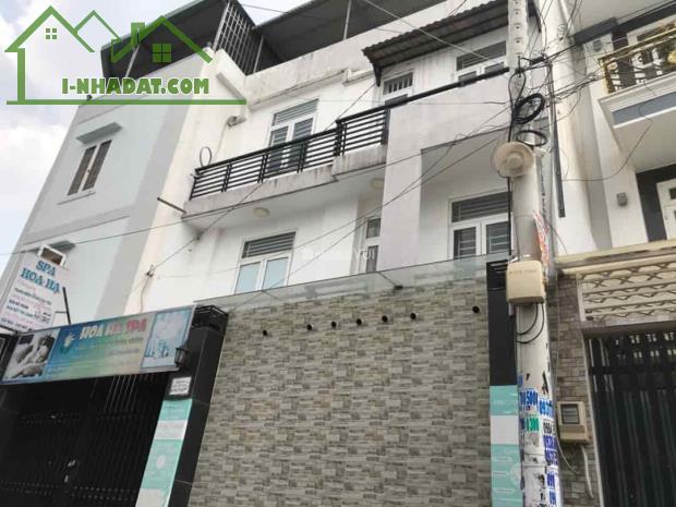 Bán nhà mặt tiền đường Đông Hưng Thuận quận 12 giá chỉ 5,3 tỷ DT: 72m2