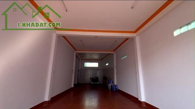 Cho thuê nhà trệt 2 lầu - 2PN có Máy Lạnh gần Vincom Hùng Vương Thuận