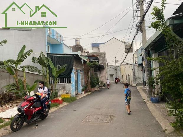 BÁN LÔ ĐẤT GẦN CHỢ TÂN XUÂN 96M2 GIÁ CHỈ 1 TỶ 275TR GỌI XEM ĐẤT