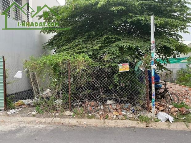 BÁN LÔ ĐẤT GẦN CHỢ TÂN XUÂN 96M2 GIÁ CHỈ 1 TỶ 275TR GỌI XEM ĐẤT - 2