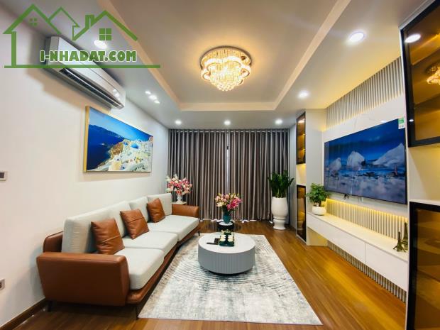 Goldmark City - [ CHO THUÊ ]
- Lh/Zalo em ạ 0962132496