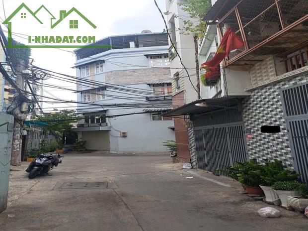 Bán nhà HXH Tôn Thất Thuyết, Phường 16, Quận 4, 277m2, 2 tầng, giá rẻ