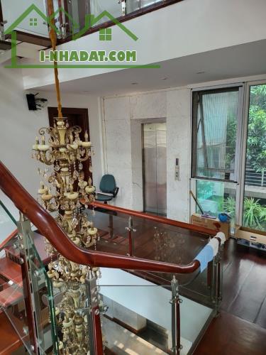 Bán nhà biệt thự Bán đảo Linh Đàm, nhà đẹp có thang máy, nội thất cao cấp ở ngay - 4