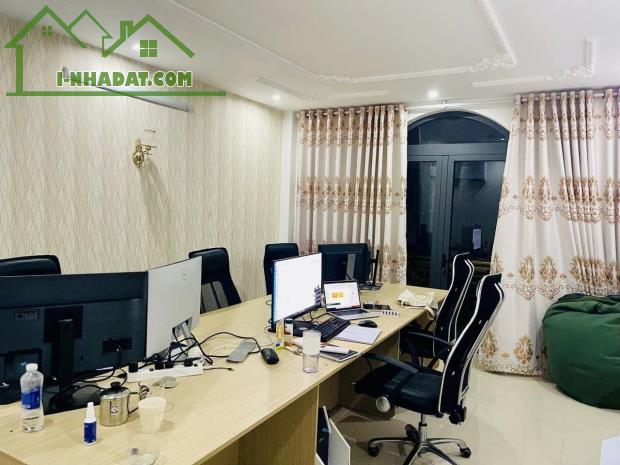 BÁN NHÀ MẶT TIỀN ĐƯỜNG CÁCH MẠNG THÁNG 8 PHƯỜNG 15 QUẬN 10 GẦN CHỢ HÒA HƯNG - 1