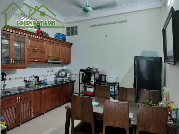 Cần Bán Gấp Nhà Dân Xây, Cổ Linh, Long Biên 43m2, 5T giá 8,65 tỷ (cam kết chuẩn) - 3