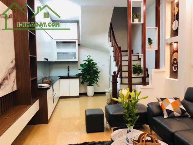 🏡 SIÊU PHẨM NGÕ VĂN HƯƠNG (Phố Tôn Đức Thắng) - NHÀ ĐẸP Ở NGAY - VỊ TRÍ CỰC ĐẸP 🏡 - 2