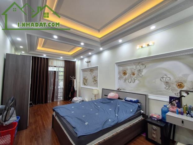 Bán nhà Phúc Đồng,Long Biên 5 tầng,68m2 oto tránh,kinh doanh hơn 13 tỷ - 1