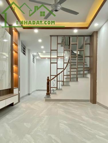 TRUNG PHỤNG_GẦN Ô TÔ_NGÕ RỘNG_42M2 X 4TẦNG_GIÁ BÁN NHANH CHỈ 5.5 TỶ. - 1