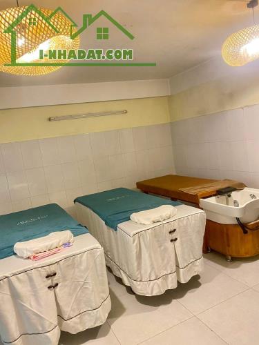 sang spa đang hoạt động tốt ở đường An thượng - phố đi bộ an thượng - 4