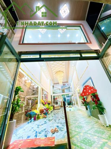 HẺM Ô TÔ - SÁT MẶT TIỀN, CHDV, ÂU DƯƠNG LÂN, P3, Q8, 7 TẦNG, NỞ HẬU 130M2, 18.0 TỶ - 1