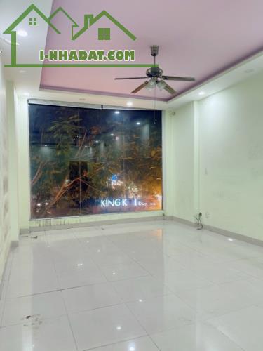 MẶT TIỀN ĐƯỜNG LÊ VĂN VIỆT – KINH DOANH ĐA NGÀNH NGHỀ - DÒNG TIỀN ỔN ĐỊNH. - 3