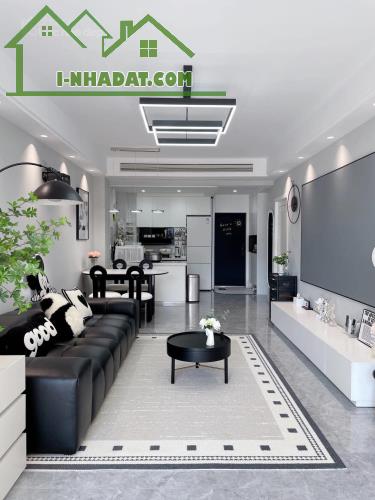 TAM HIỆP THANH TRÌ 46M* 5 tầng 4,4 ty 0815064878