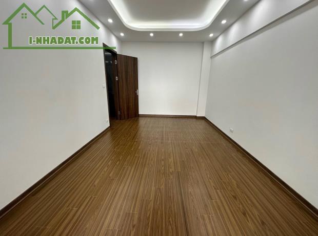 BÁN CĂN HỘ CHUNG CƯ 101 LÁNG HẠ 150 M2, 4 PHÒNG NGỦ, 3VS, NỘI THẤT CAO CẤP. 57tr/M2 - 1