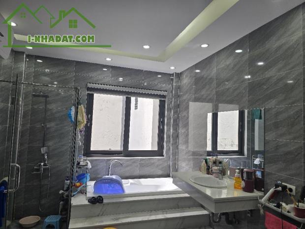 Nhà đẹp Phùng Chí Kiên, phân lô, ô tô tránh, vào nhà. 56m2 chỉ 16.8 tỷ - 2