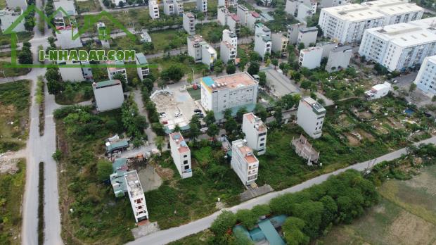 Biệt thự a2.5 sân gôn đường 60m vành đai 4 thanh oai 240m2 - 1