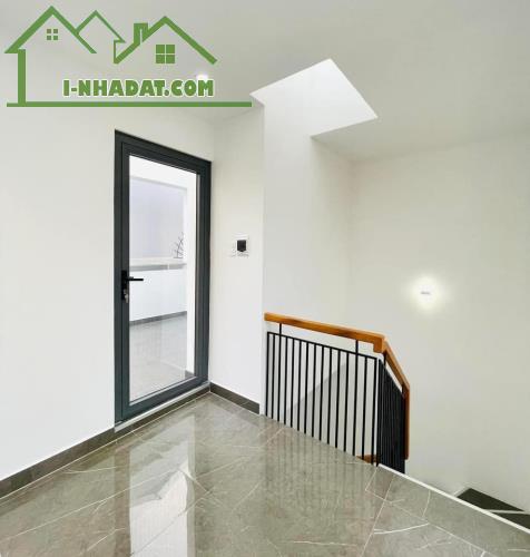 Nhà hẻm KD 8m Đông Hồ, P8, Tân Bình – 4,5*15m nhà 4 tầng đẹp. Giá 10,5 tỷ TL