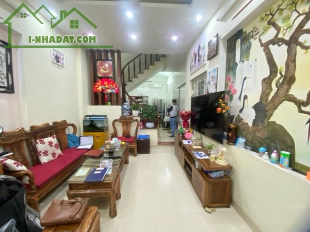 Bán nhà Vũ Xuân Thiều, Long Biên, vỉa hè, ô tô tránh, kinh doanh 69m2 8 tỷ thương lượng - 1