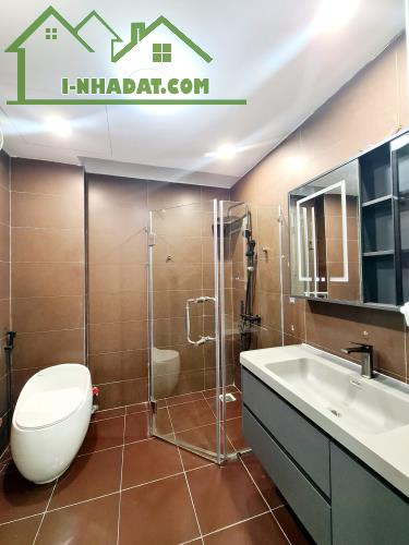 Nhà đẹp Vương Thừa Vũ – TX, 65m 5 tầng, giá 13.3 tỷ, LH 0382338588 - 3