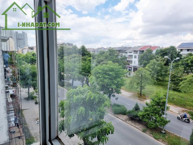 Chính chủ cho thuê mặt bằng lầu 2, DTSD 100m2