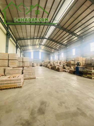 Cho thuê 1000m2 xưởng đầy đủ phòng cháy ngoài khu công nghiệp tại Khai Quang, Vĩnh Yên.