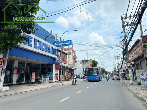 Bán đất xây tòa nhà 8 tầng mặt tiền KD đỉnh Nguyễn Ảnh Thủ ngang 8m 280m2 gần KCN 24 tỷ.