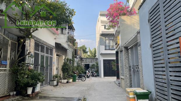 🏡 Bán Nhà, 3 Tầng, 4PN, 57m², Đường 297, Phước Long B, Q9. Giá 6.1 Tỷ 🏡 - 3