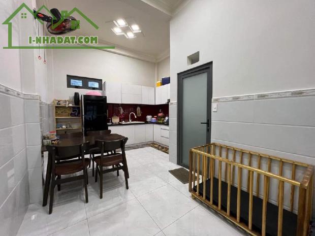 🏡 Bán Nhà, 3 Tầng, 4PN, 57m², Đường 297, Phước Long B, Q9. Giá 6.1 Tỷ 🏡 - 1