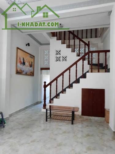 Bán nhà HXH  Nguyễn Văn Đậu  nhà 40m2 nhà trệt 1 lầu 2 Pn GIÁ 5.2 TỶ