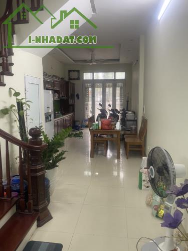 Cho thuê nhà đẹp full đồ - 2 mặt ngõ ô tô Hà Trì, Hà Đông 60m x 4T giá 18 triệu - 1