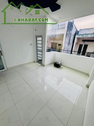 Bán nhà riêng 4,3*8,5 Bông Sao 2 tầng phường 5 quận 8 giá 4,08 tỷ - 1
