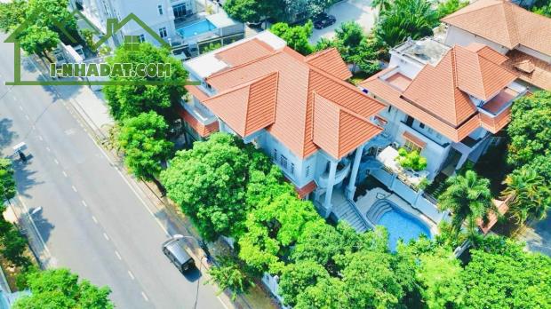 Biệt Thự Mặt Tiền Nguyễn Văn Hưởng Thảo Điền,Q2 DT:739m2(45mx22m) 4 Tầng,Hồ Bơi,Sân Vườn - 2