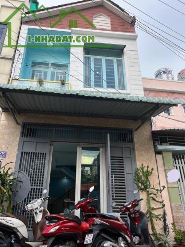 bán nhà 780 triệu, sổ riêng công chứng liền.780tr bình chánh - 2