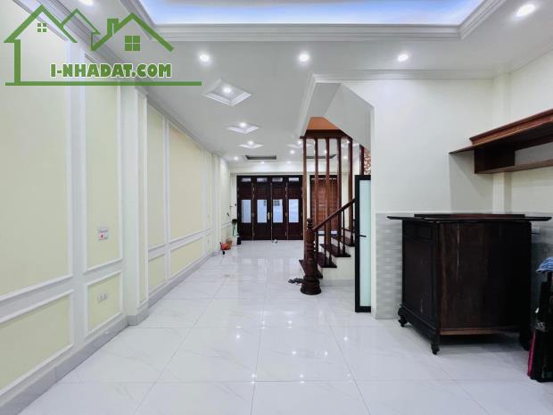 Chính chủ bán nhà Tây Mỗ 45M 4 Tầng, 4P Ngủ, ngõ rộng ô tô giá 5 tỷ - 1