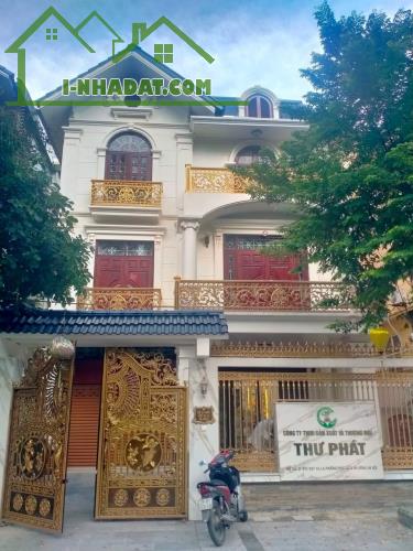 BIỆT THỰ ĐỈNH CAO- MẶT TIỀN QUYỀN LỰC- TẶNG FULL NỘI THẤT DÁT VÀNG