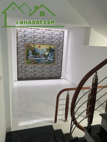 Bán nhà Lai Xá, Hoài Đức 39m2. Mặt ngõ thông, lệch tầng hiện đại. 230m đến Chợ, Quốc Lộ 32 - 2