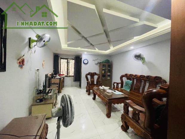 BÁN NHÀ MẶT TIỀN NGUYỄN TRƯỜNG TỘ, SÁT VƯỜN LÀI, 4.3x19M, 4 TẦNG, 4PN - 2