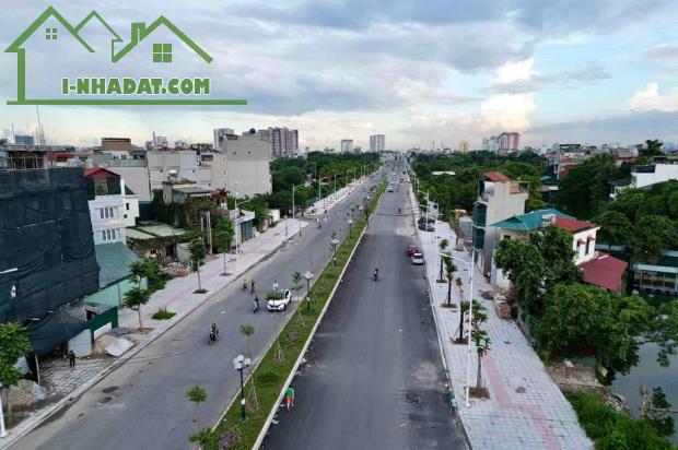 ĐẲNG CẤP BIỆT THỰ ĐÁNG SỐNG GIA THƯỢNG 1240M, MT40M, FULL THỔ CƯ, 3 THOÁNG, DÒNG TIỀN TỐT. - 3