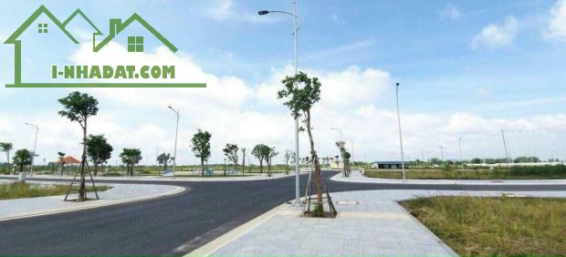 Bán lô đất ngộp 133m2 trên Đường 28 Hòa Long giá chỉ 1 tỷ 319 có SHR - 2