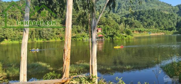 Bán nhanh lô đất 1000m2 view đẹp nhất hồ Ban Tiện Minh Trí Sóc Sơn- chỉ hơn 2 tỷ.